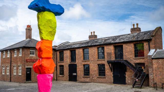 Albert Dock: Liverpool Mountain